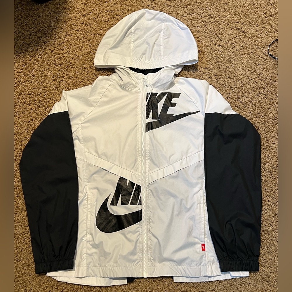 Nike windbreaker